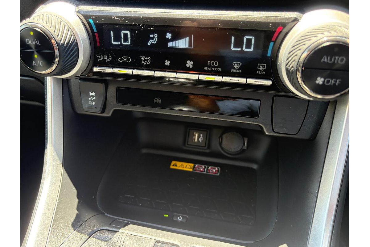 2024 Toyota RAV4 GXL AXAH52R