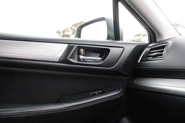 2018 Subaru Outback 2.5i 5GEN