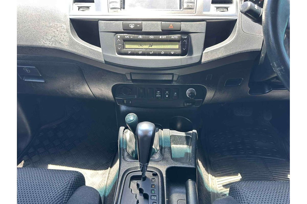 2014 Toyota Hilux SR5 KUN26R 4X4