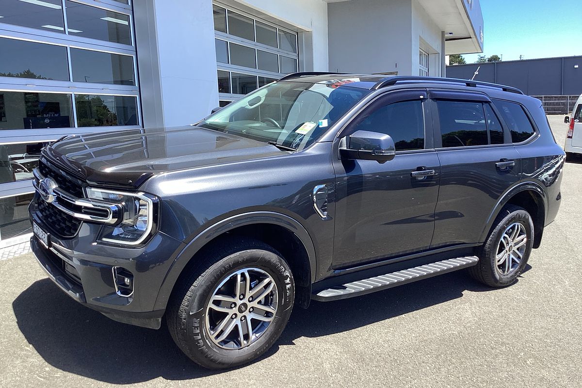 2025 Ford Everest Trend 2.0L