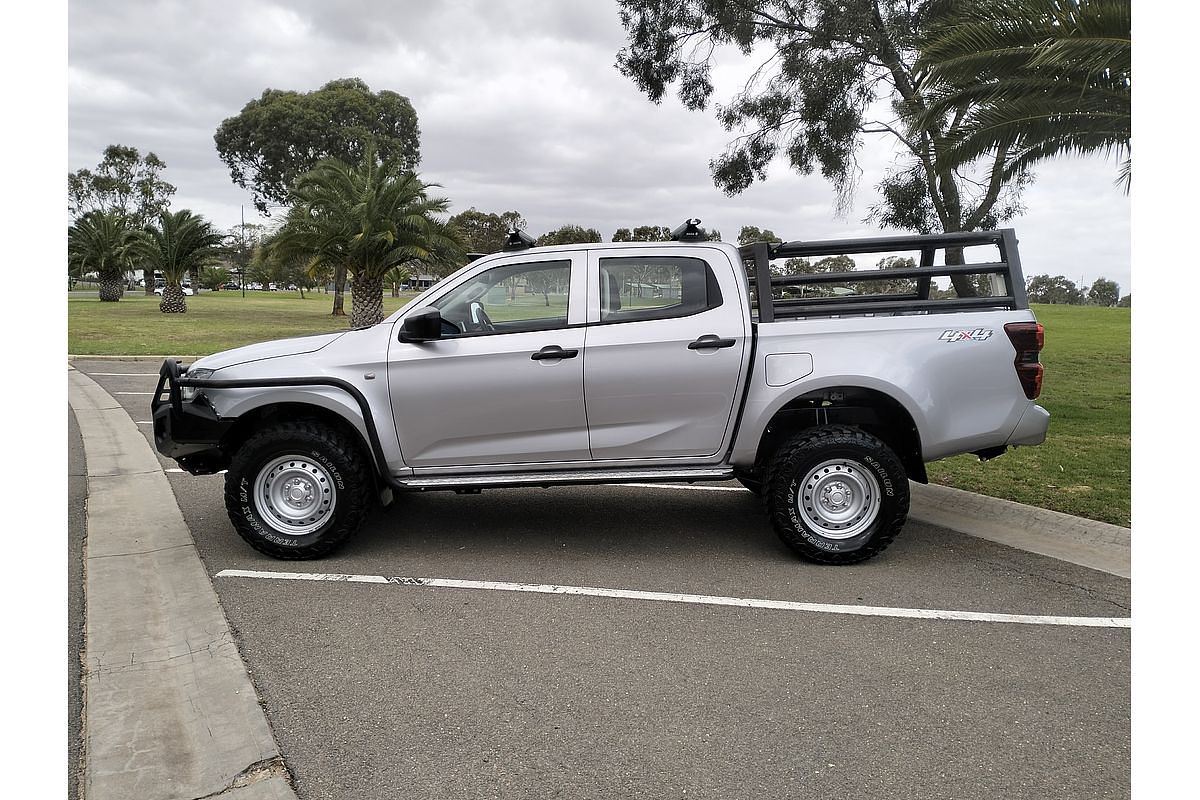 2022 Isuzu D-MAX SX 4X4