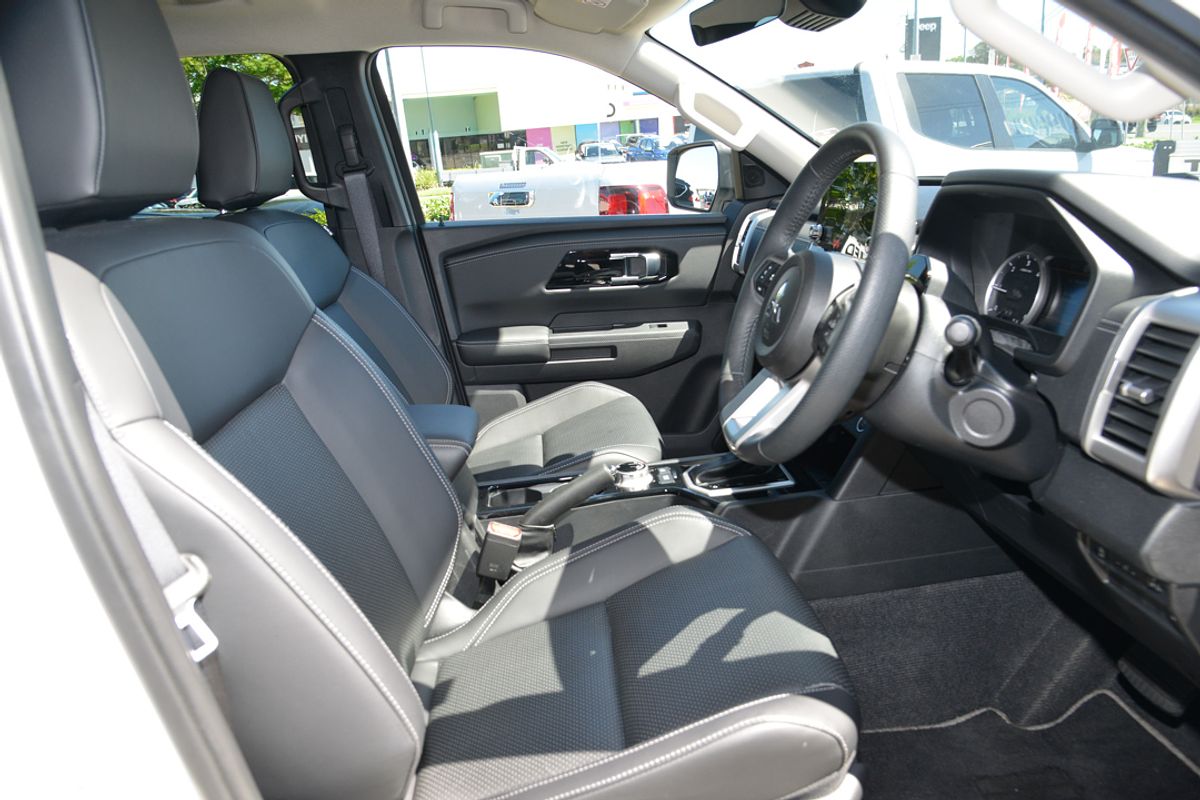 2024 Mitsubishi Triton GLS MV 4X4