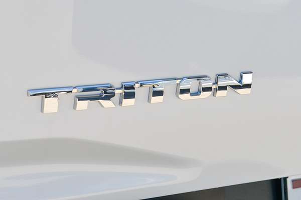 2024 Mitsubishi Triton GLS MV 4X4