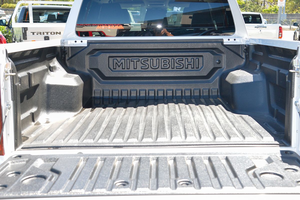 2024 Mitsubishi Triton GLS MV 4X4