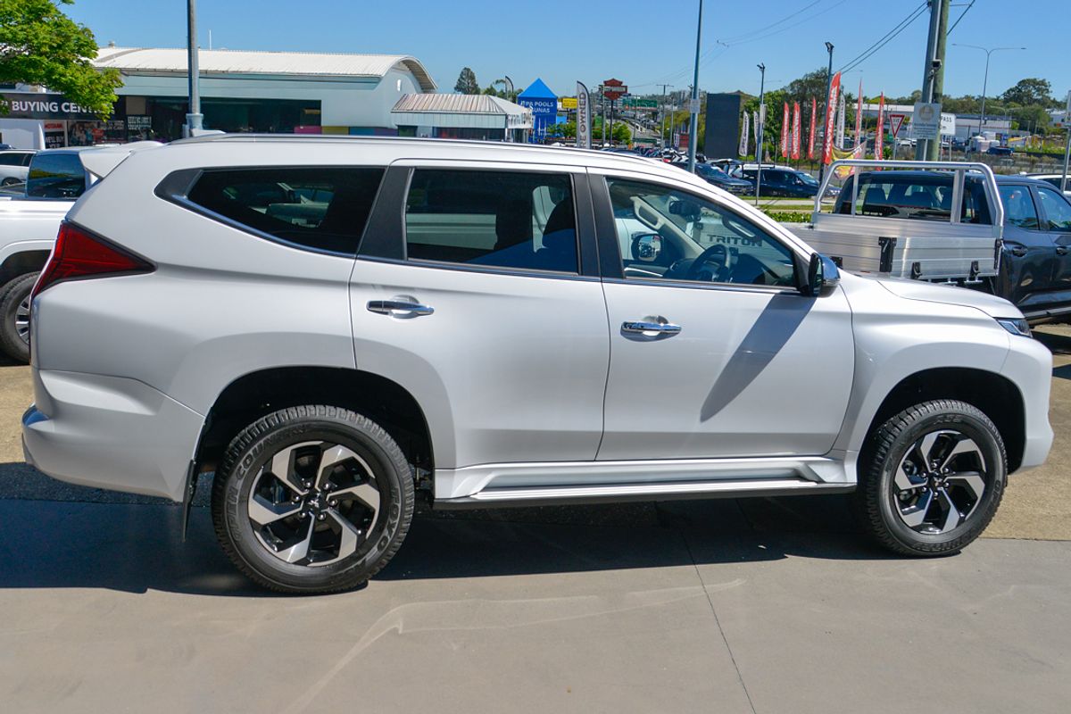 2024 Mitsubishi Pajero Sport GLS QG