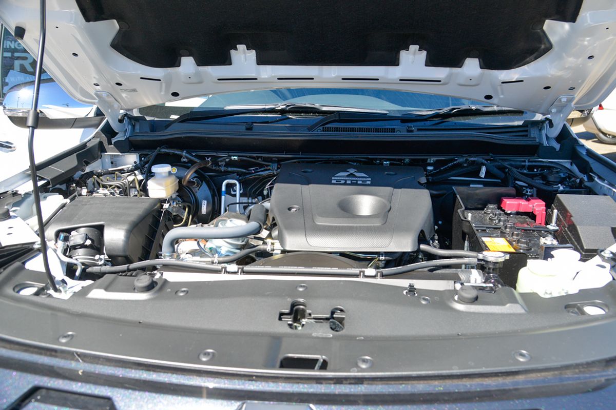 2024 Mitsubishi Pajero Sport GLS QG