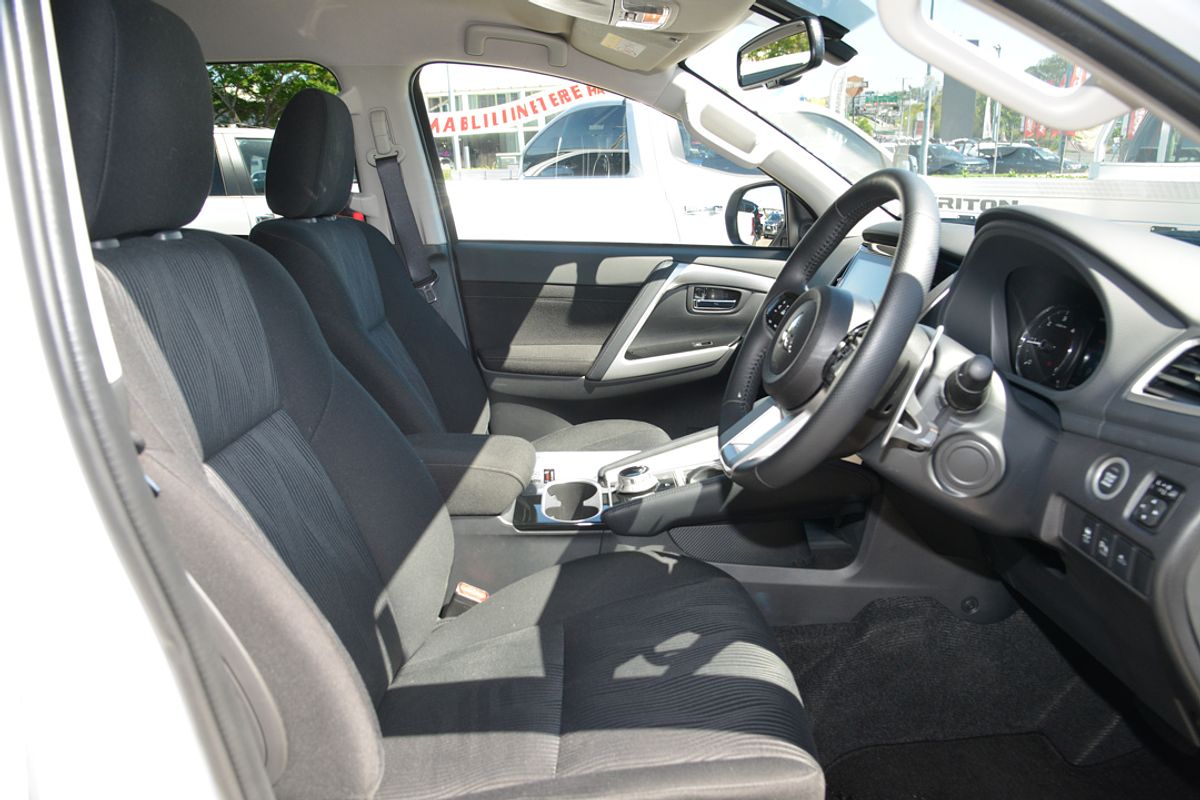 2024 Mitsubishi Pajero Sport GLS QG