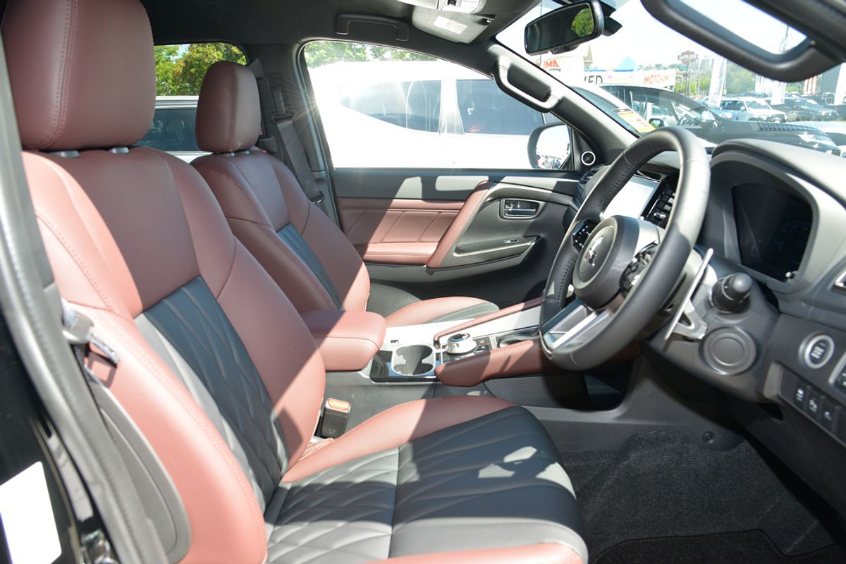 2025 Mitsubishi Pajero Sport GSR QG