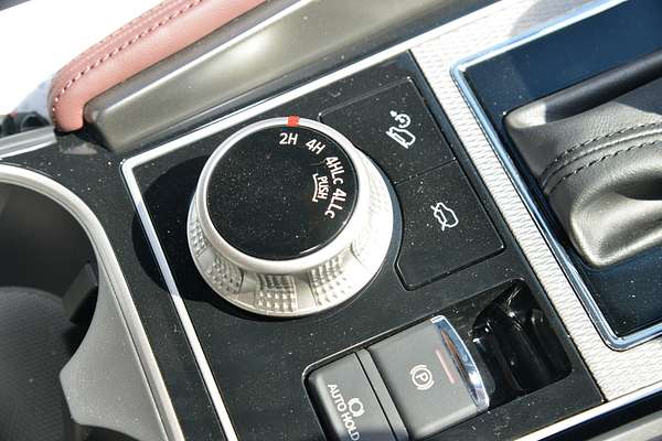 2025 Mitsubishi Pajero Sport GSR QG