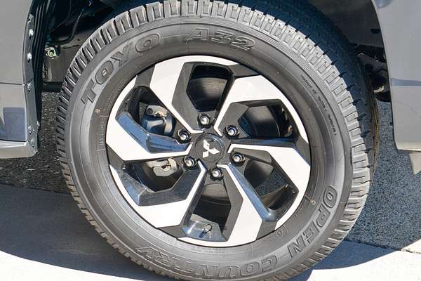 2025 Mitsubishi Pajero Sport Exceed QG