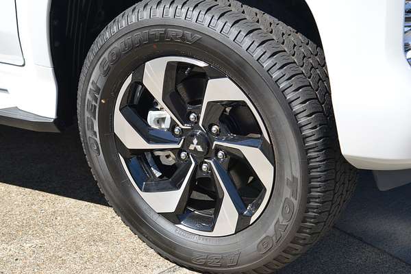 2025 Mitsubishi Pajero Sport Exceed QG