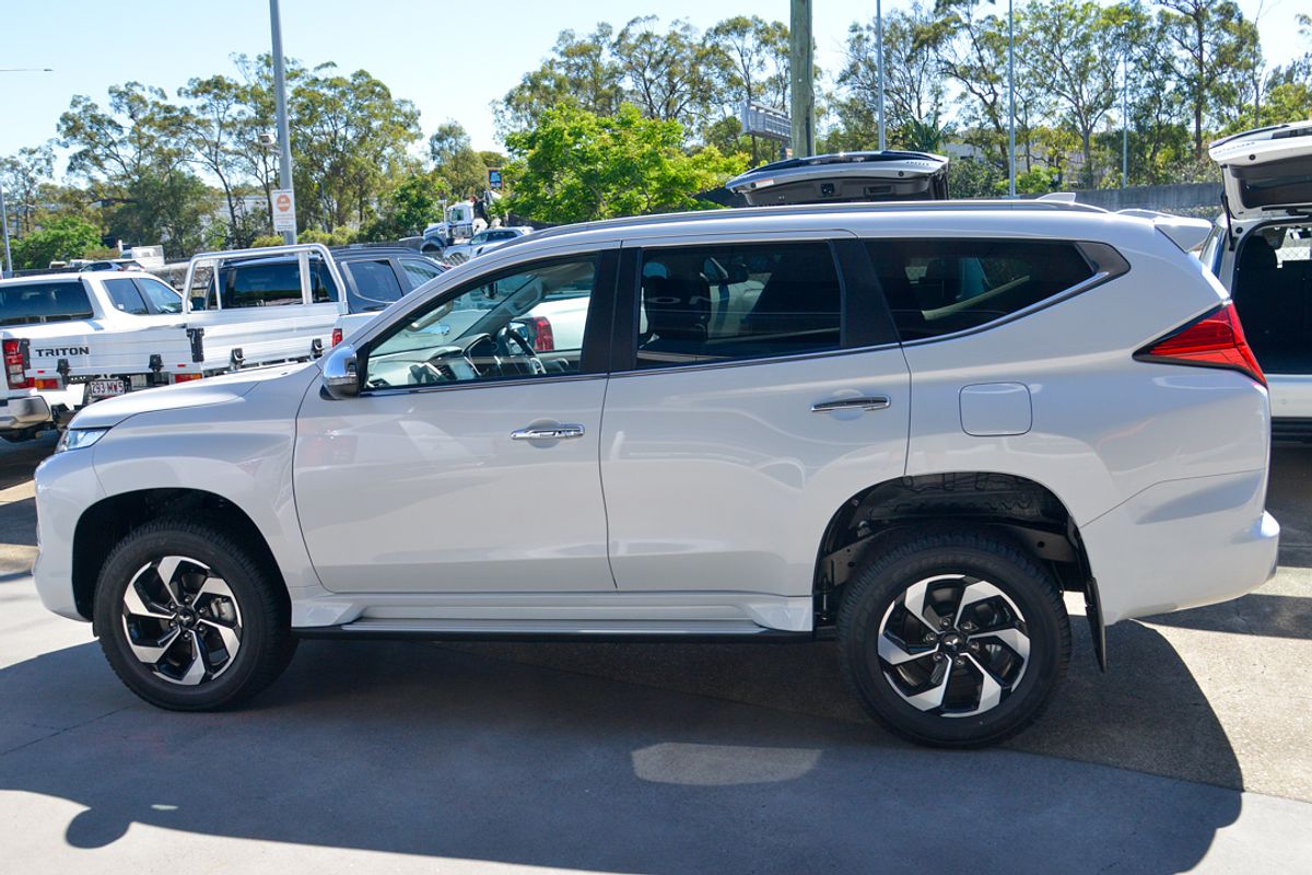 2025 Mitsubishi Pajero Sport Exceed QG