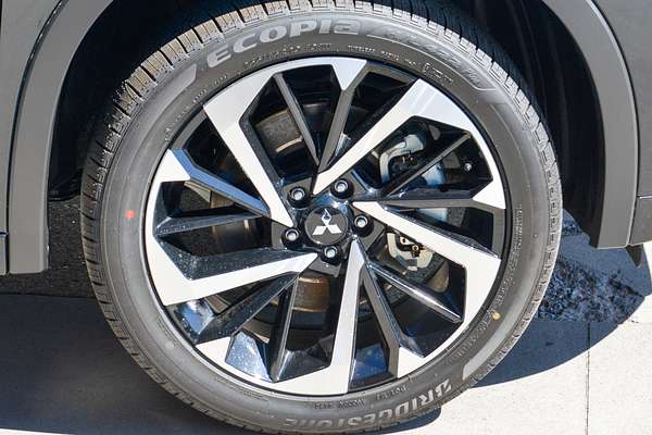 2024 Mitsubishi Outlander PHEV Exceed Tourer ZM