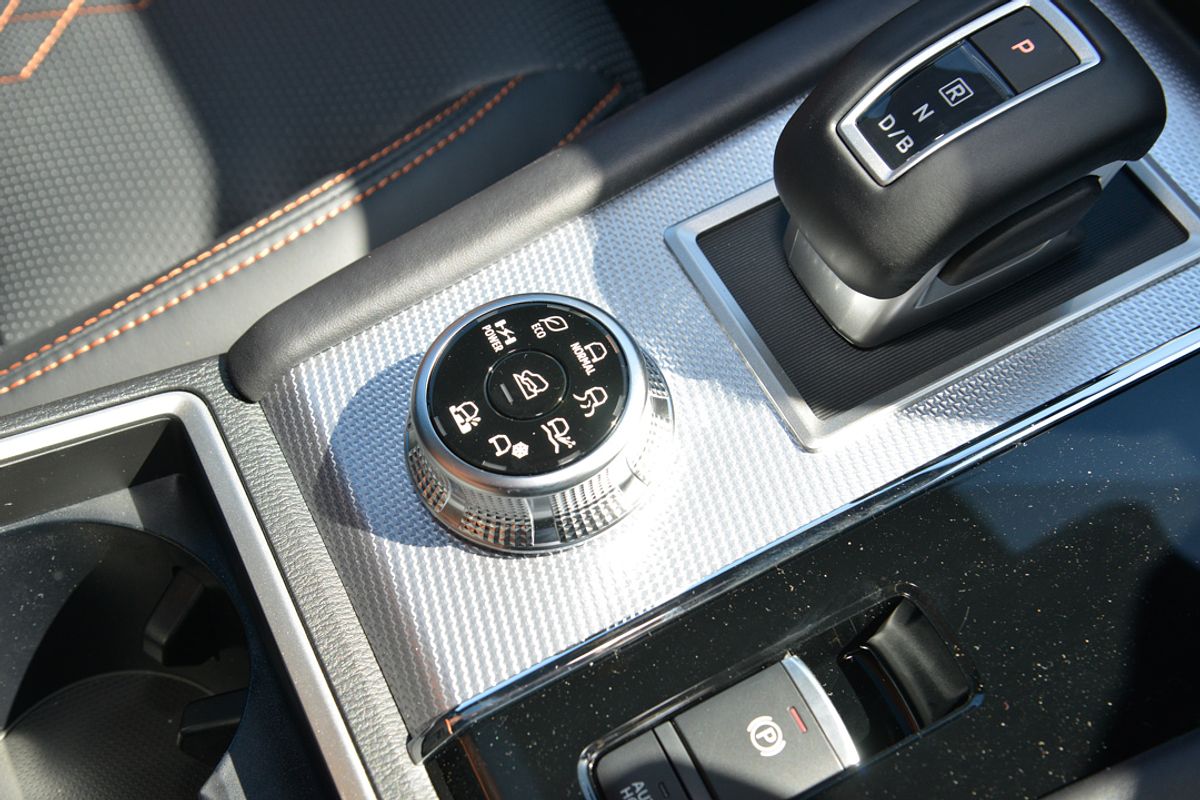 2024 Mitsubishi Outlander PHEV Exceed Tourer ZM