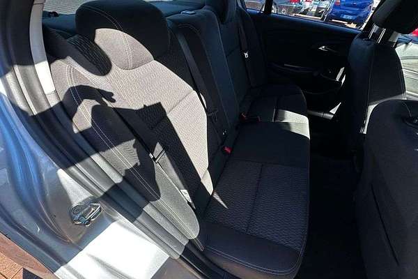 2015 Holden Commodore Evoke VF