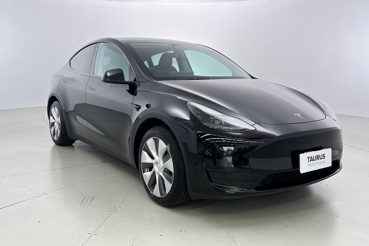 2023 Tesla Model Y Rear-Wheel Drive