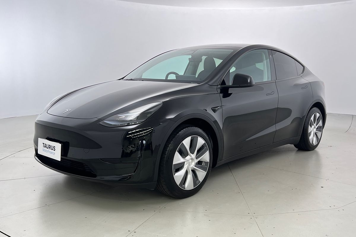 2023 Tesla Model Y Rear-Wheel Drive