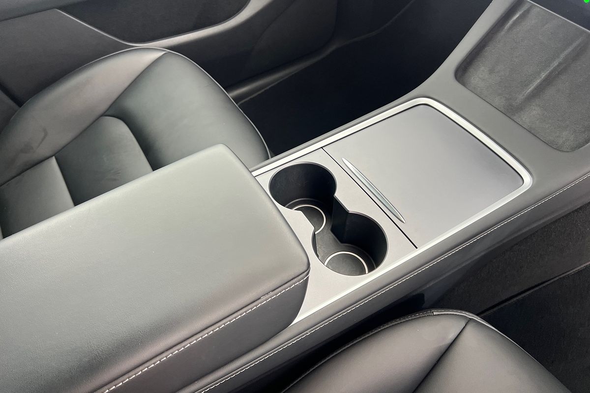 2023 Tesla Model Y Rear-Wheel Drive