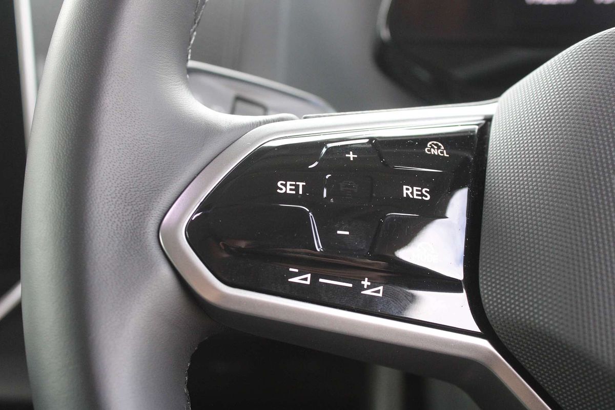 2025 Volkswagen ID. Buzz Cargo BEV550 EBN SWB