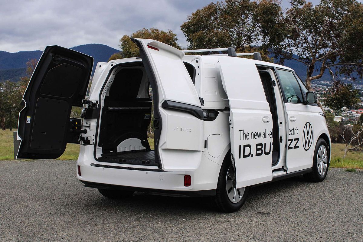 2025 Volkswagen ID. Buzz Cargo BEV550 EBN SWB