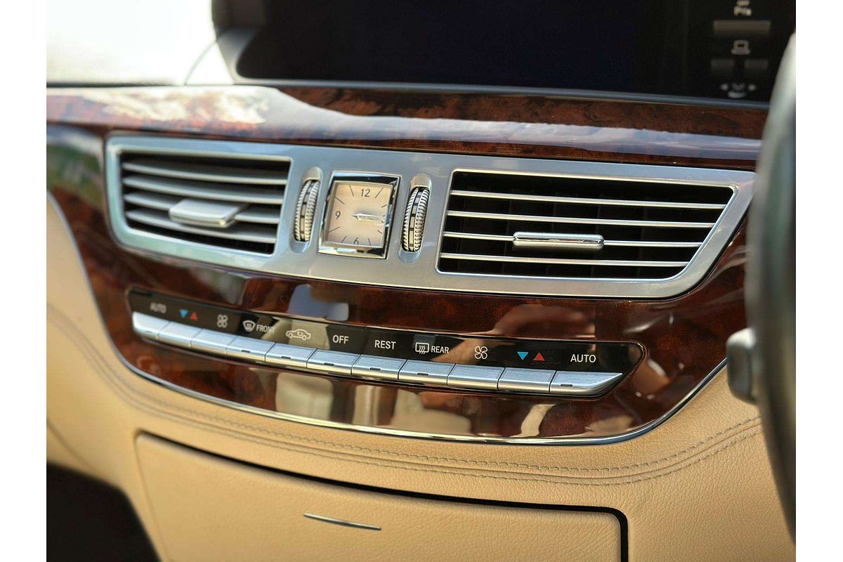 2006 Mercedes-Benz S-Class S500 V221 LWB