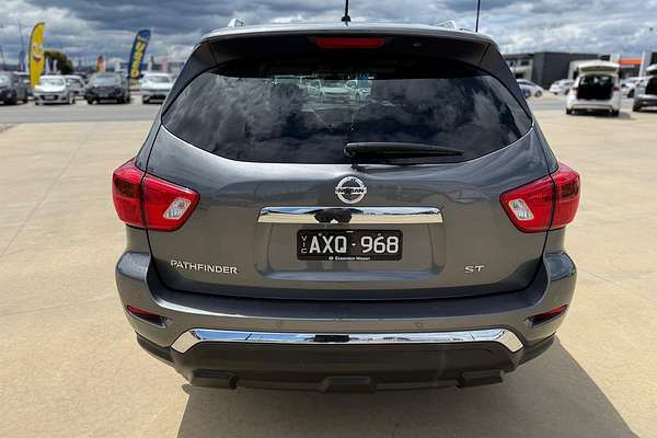 2018 Nissan Pathfinder ST R52 Series III
