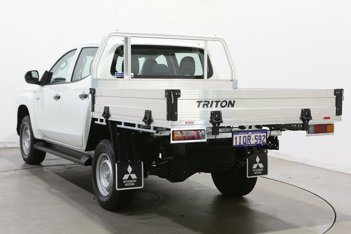 2024 Mitsubishi Triton GLX MR 4X4