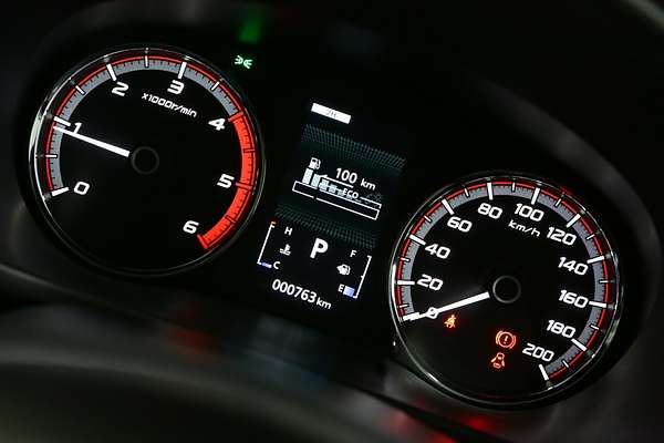 2024 Mitsubishi Triton GLX MR 4X4