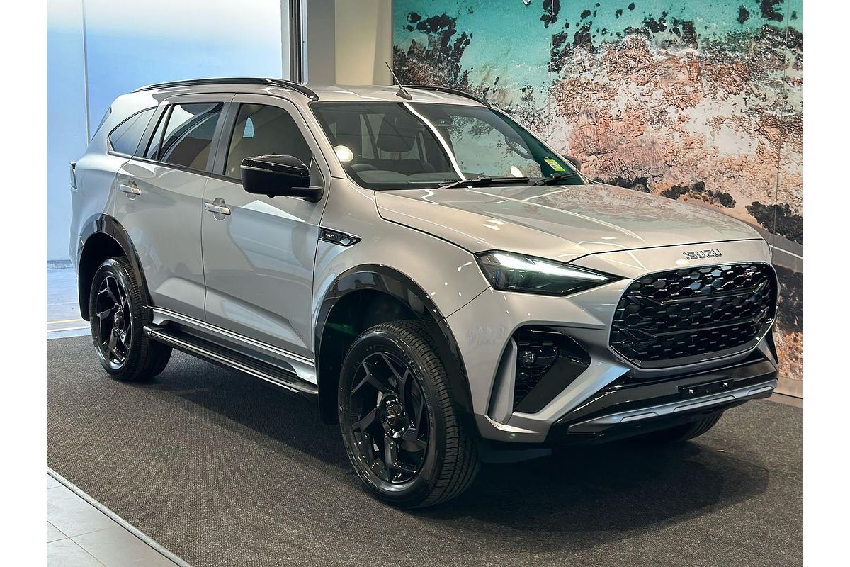 2025 Isuzu MU-X X-TERRAIN