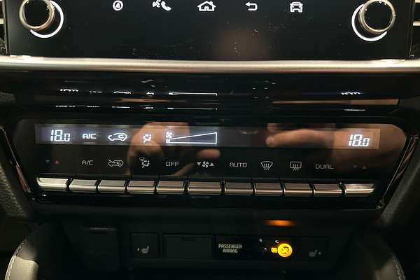 2025 Isuzu MU-X X-TERRAIN