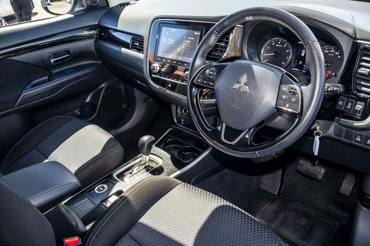 2021 Mitsubishi Outlander ES ZL