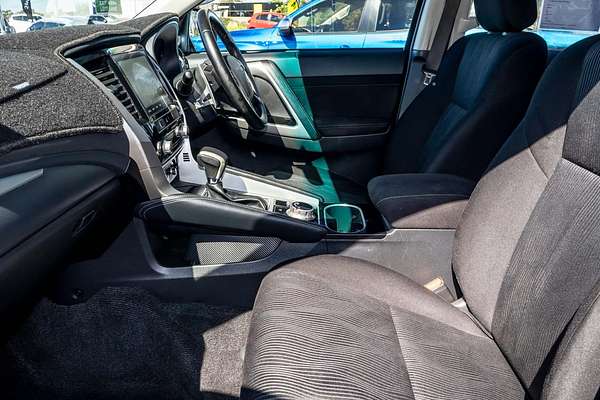 2021 Mitsubishi Pajero Sport GLX QF