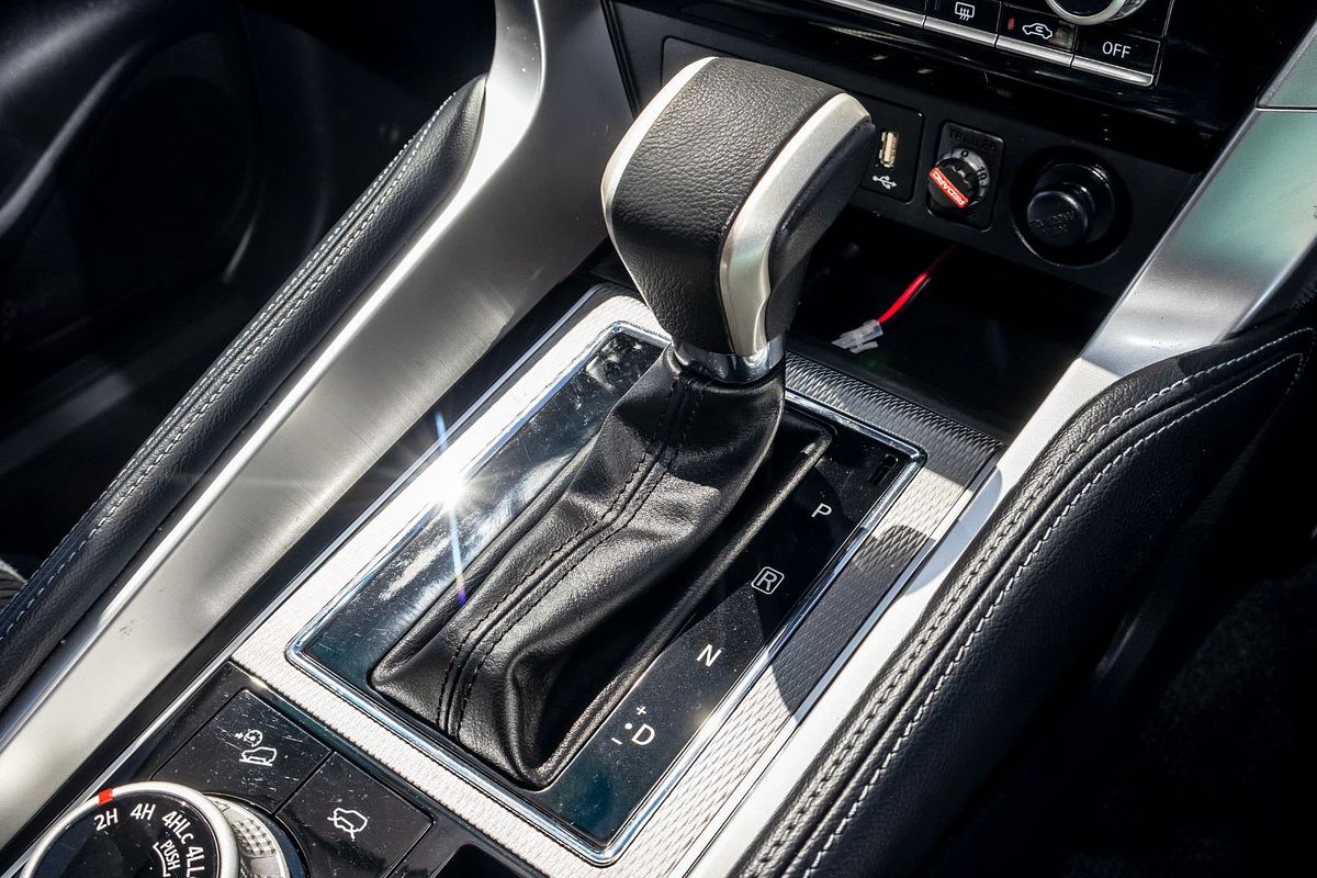 2021 Mitsubishi Pajero Sport GLX QF