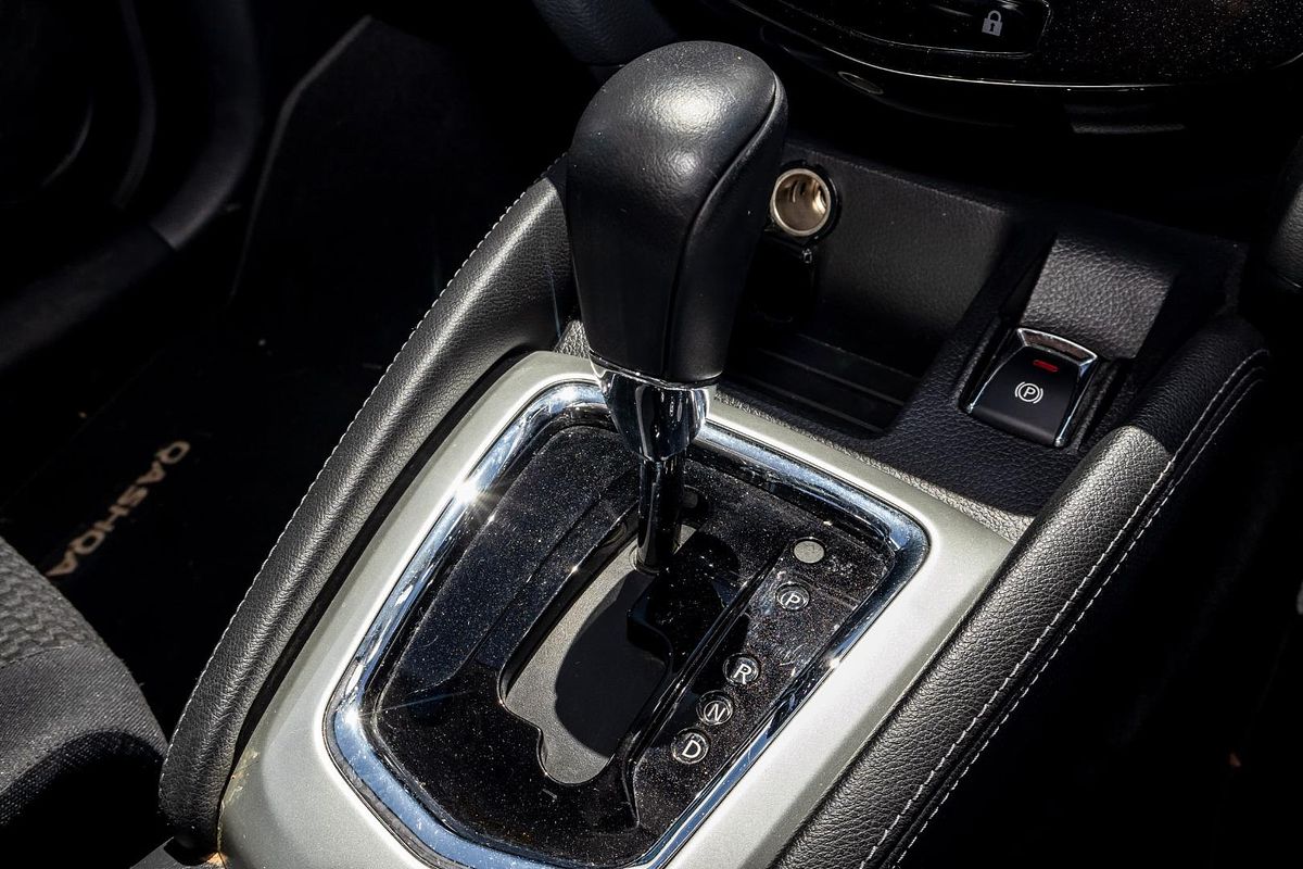 2015 Nissan QASHQAI ST J11