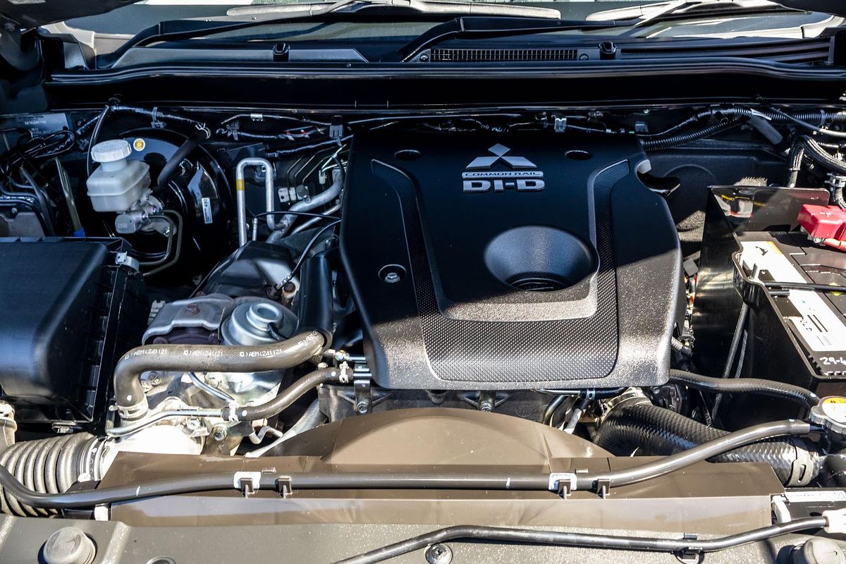 2021 Mitsubishi Pajero Sport GLX QF