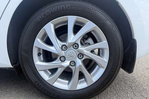 2015 Toyota Corolla Ascent Sport ZRE182R