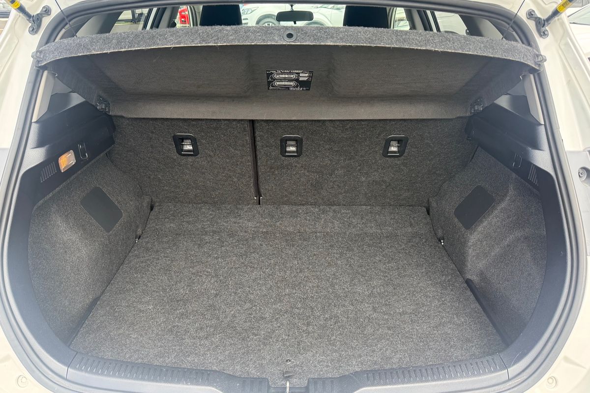 2015 Toyota Corolla Ascent Sport ZRE182R