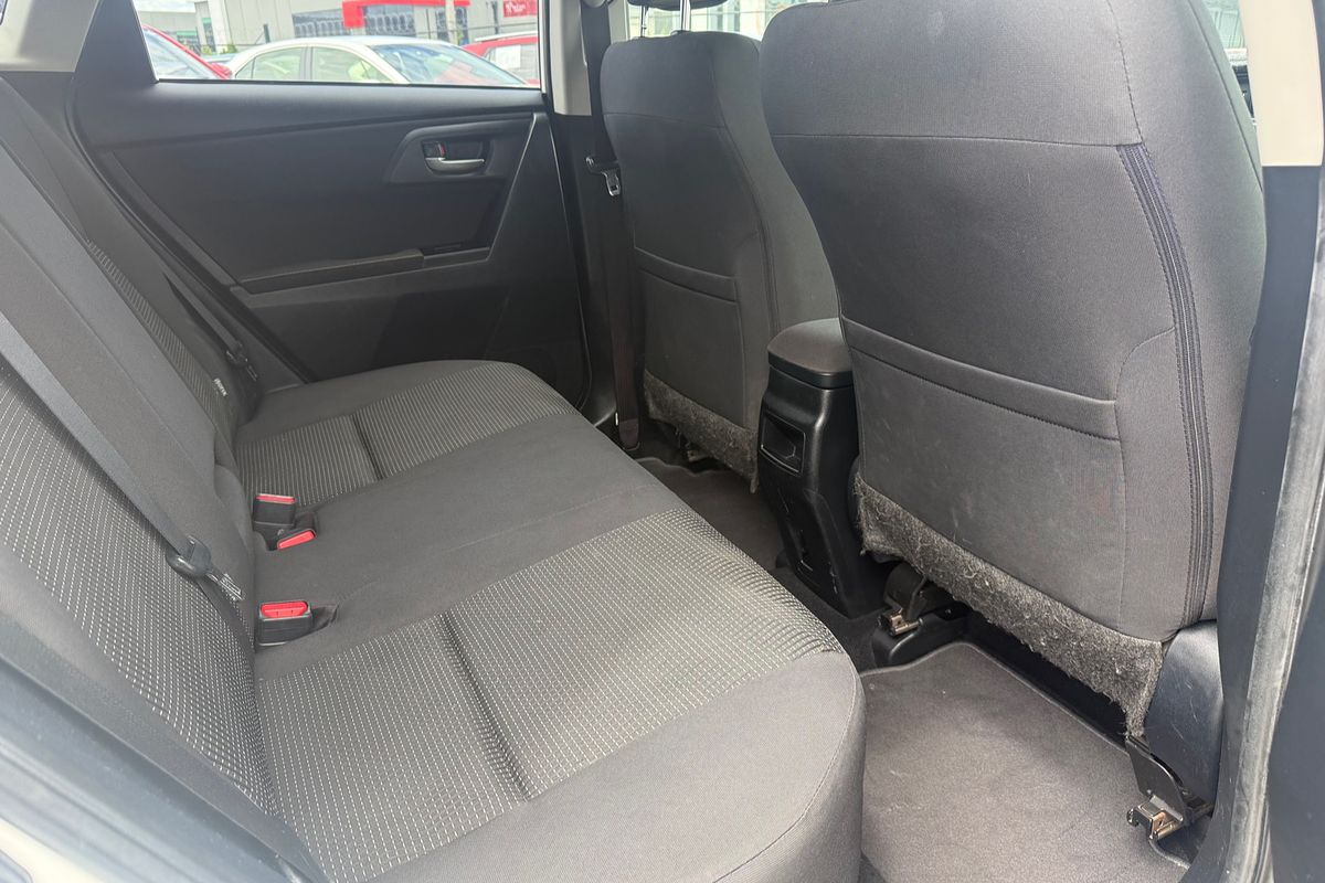 2015 Toyota Corolla Ascent Sport ZRE182R