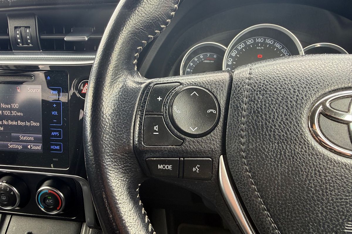 2015 Toyota Corolla Ascent Sport ZRE182R