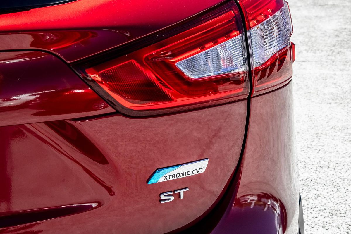 2015 Nissan QASHQAI ST J11