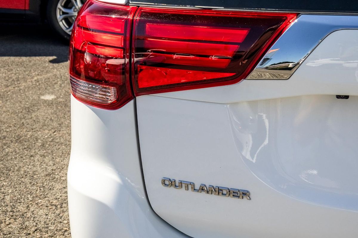 2021 Mitsubishi Outlander ES ZL