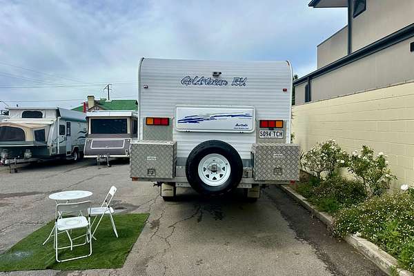 2012 Goldstream Australis Series