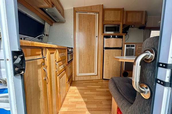 2012 Goldstream Australis Series