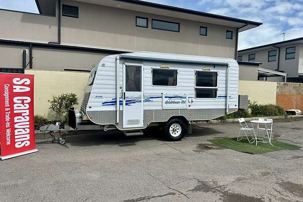 2012 Goldstream Australis Series