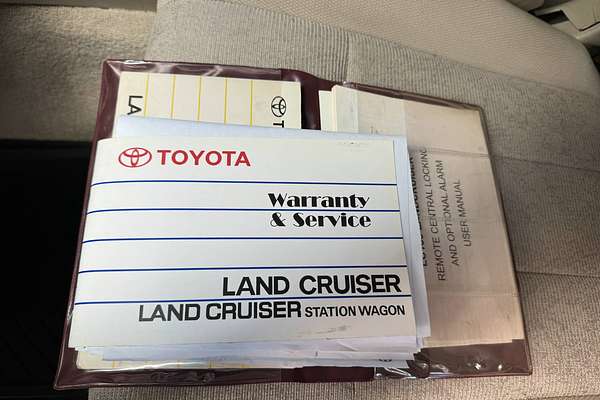 2006 Toyota Landcruiser GXL UZJ100R