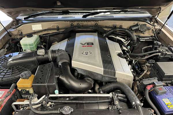 2006 Toyota Landcruiser GXL UZJ100R