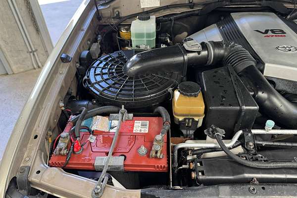 2006 Toyota Landcruiser GXL UZJ100R