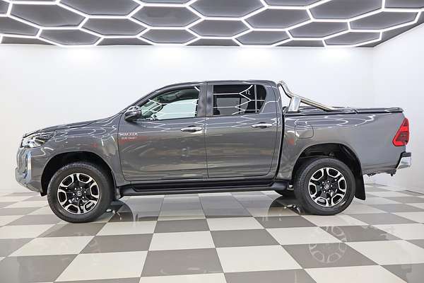 2020 Toyota Hilux SR5 GUN126R 4X4