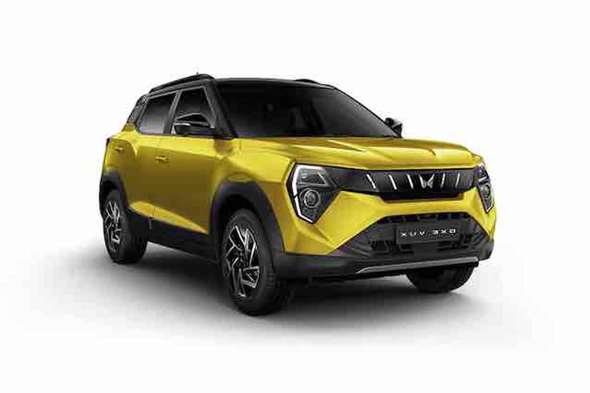 2025 Mahindra XUV3XO AX7L