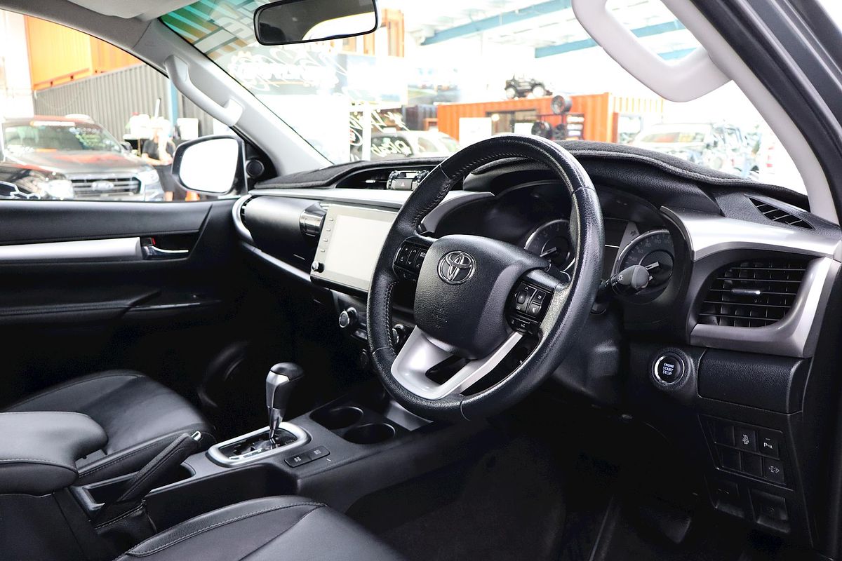 2020 Toyota Hilux SR5 GUN126R 4X4